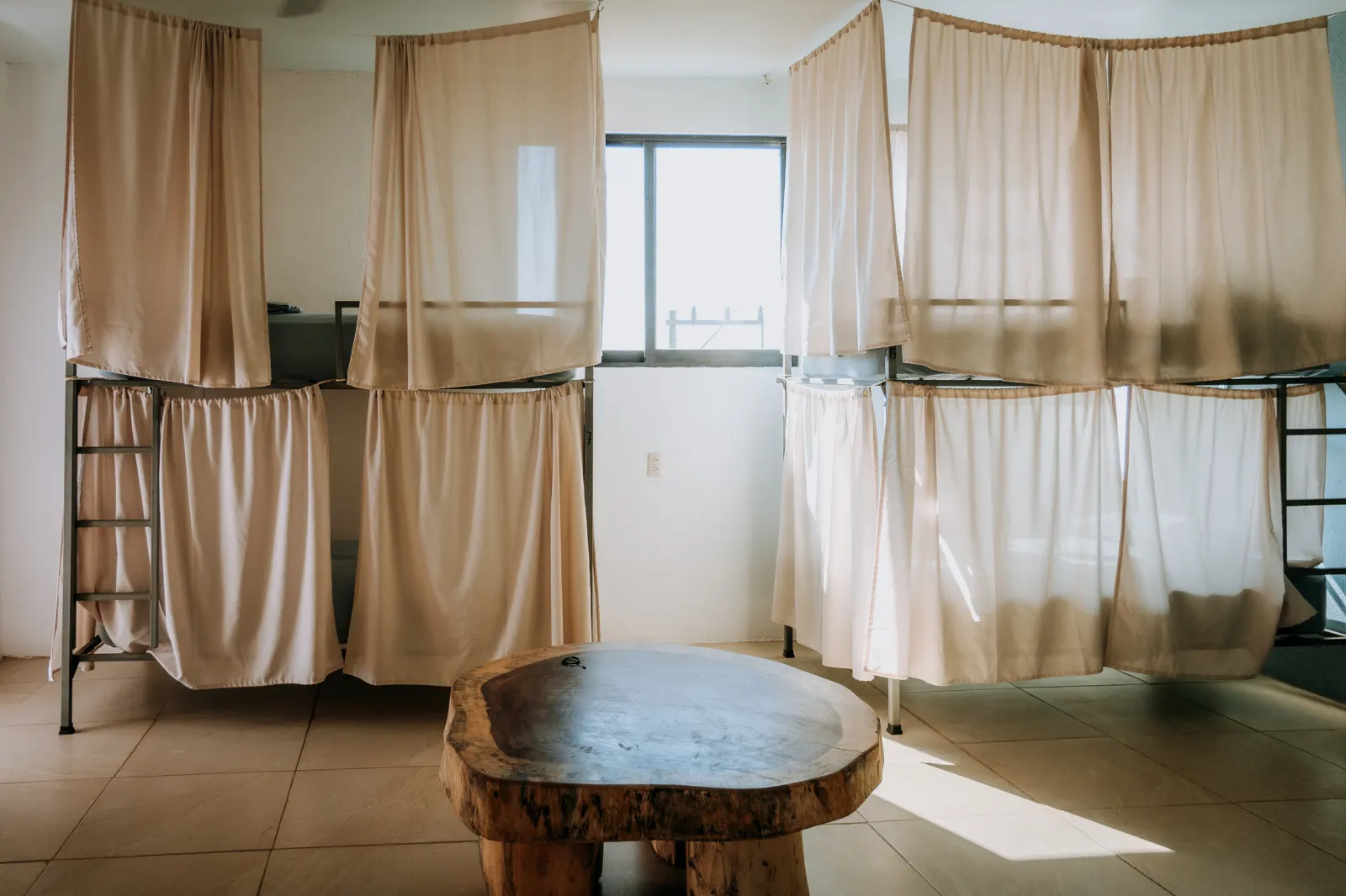 Foto Dormitorio Mixto 8 camas